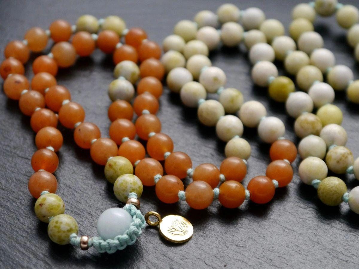 Red Aventurine, Green Peridot Serpentine Mala Beads, 108 Gemstone , Hand-Knotted