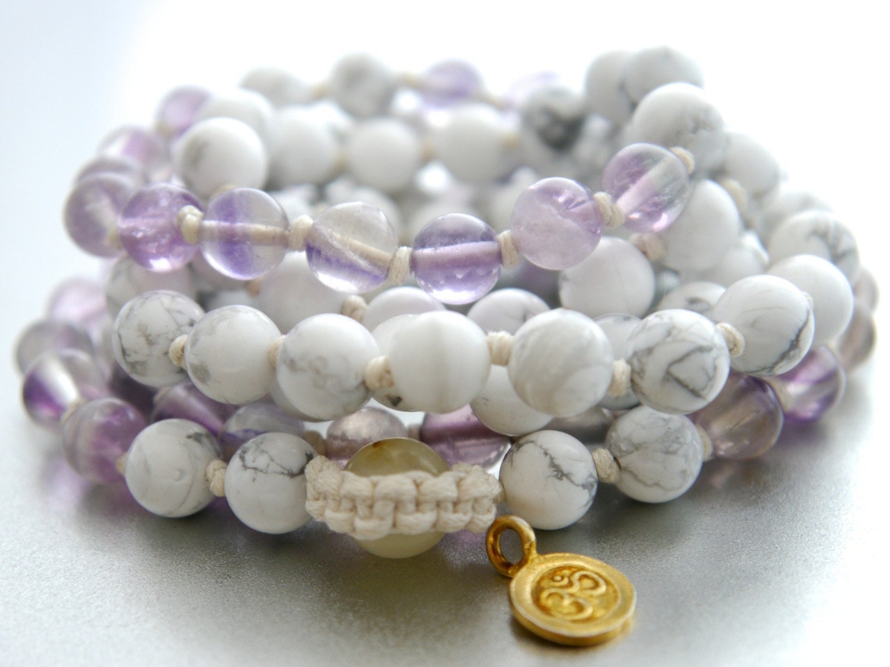 White Howlite Fluorite Mala Beads, 108 Gemstone Beads, Wrap, Hand Knotted