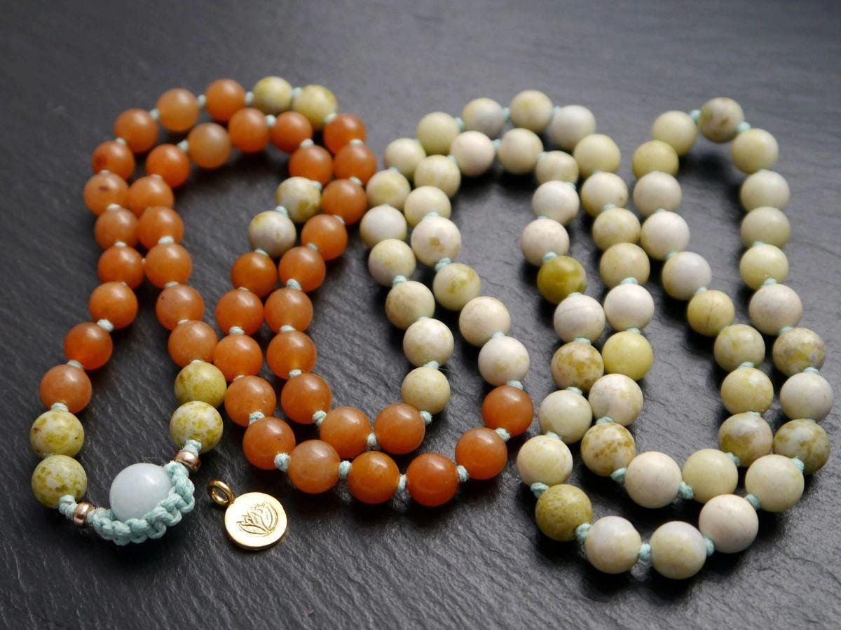 Red Aventurine, Green Peridot Serpentine Mala Beads, 108 Gemstone , Hand-Knotted